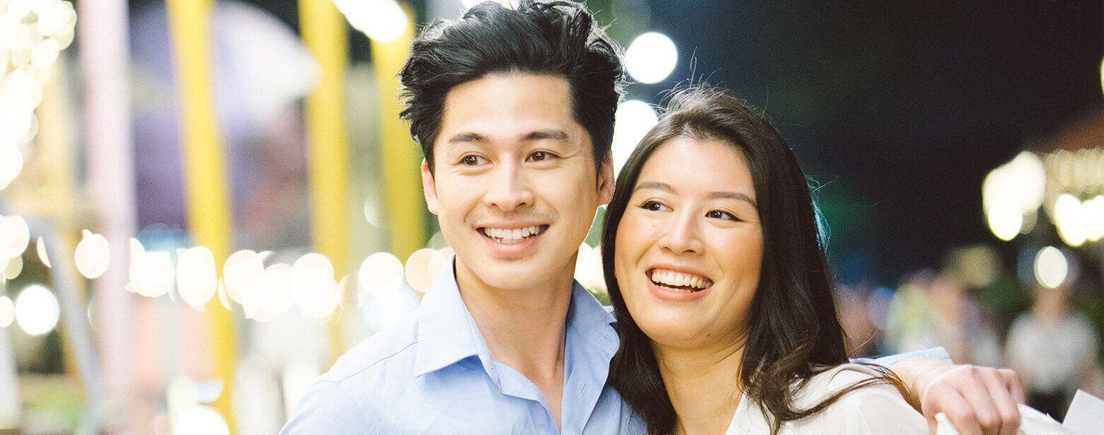 asian couple at the fair